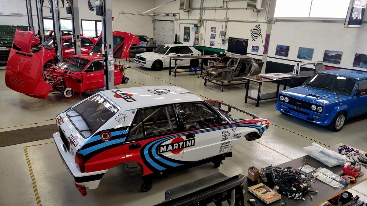 Lancia Delta HF Integrale 16v Martini Gr.A Painted Livery - Giacomo Baj