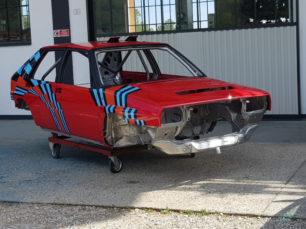 Lancia Delta HF Integrale 16v Martini Red Gr.A Painted Livery - Giacomo Baj