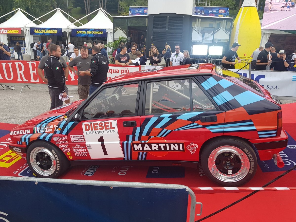 Lancia Delta HF Integrale 16v Martini Red Gr.A Painted Livery - Giacomo Baj