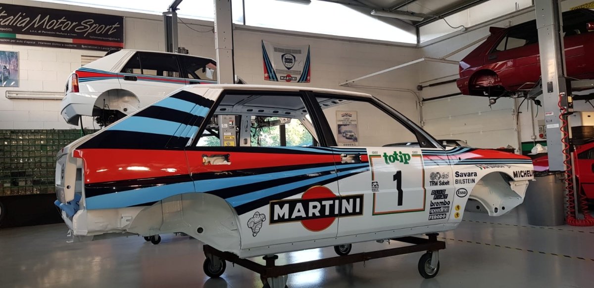 Lancia Delta HF Integrale 8v Martini Gr.A Painted Livery - Giacomo Baj
