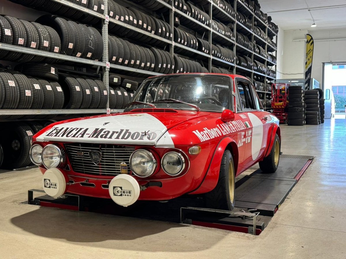 Lancia Fulvia HF 1600 Gr.4 Marlboro Livery - Giacomo Baj