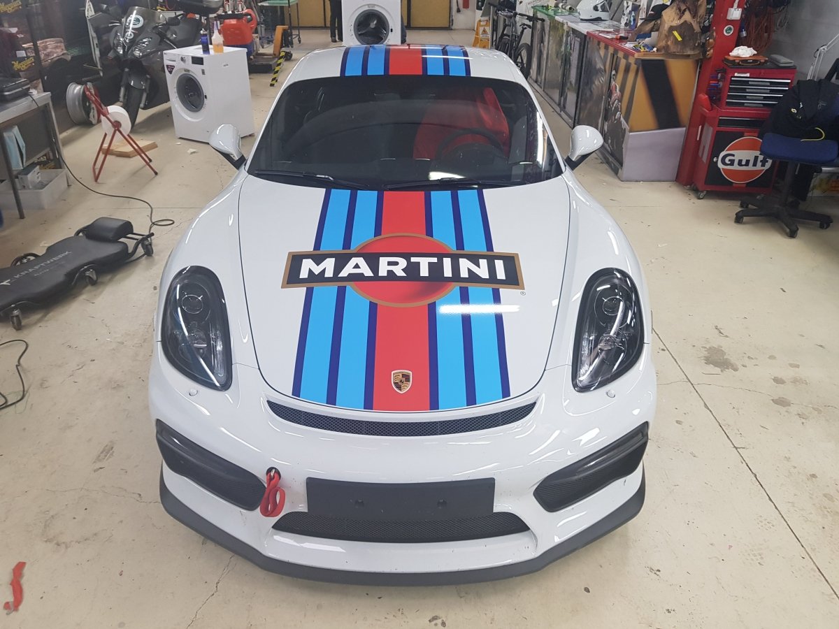 Porsche 718 Cayman GT4 Martini Livery - Giacomo Baj