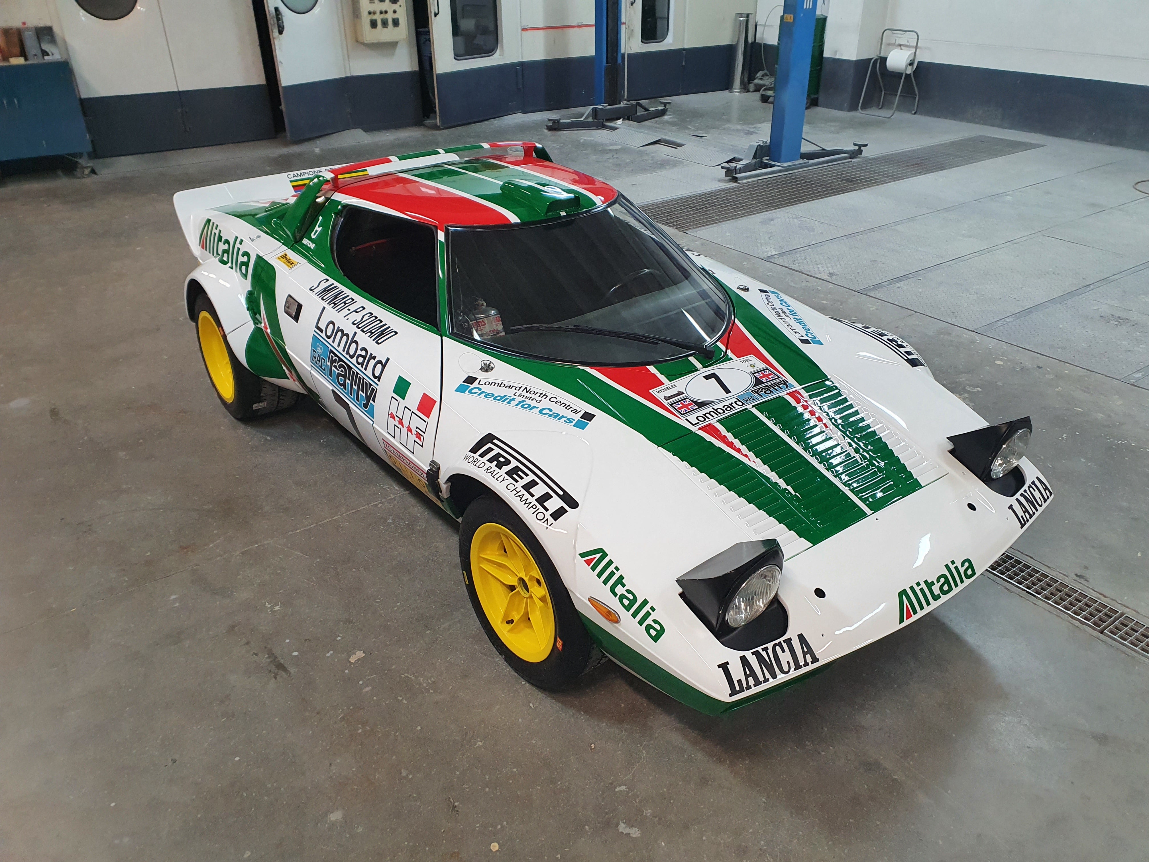 Lancia Stratos HF Gr.4 Alitalia Painted Livery - Giacomo Baj Decals kit livery